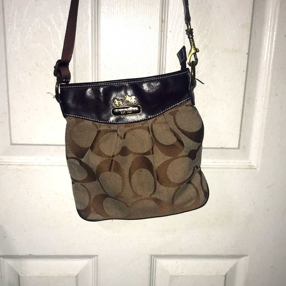 Coach crossbody purse